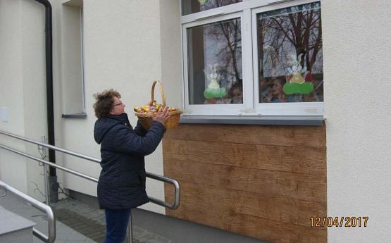 Grafika #45: Wielkanocne śniadanie 12.04.2017