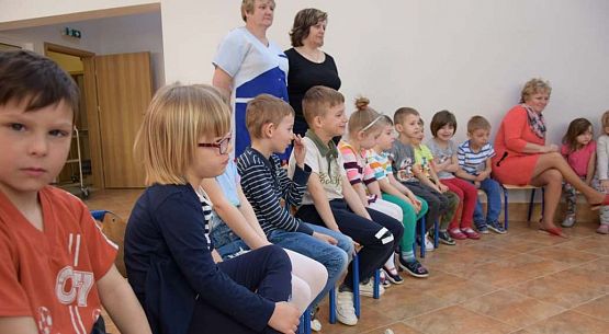 Grafika #14: Otwieranie prezentów 