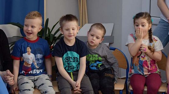 Grafika #18: Otwieranie prezentów 