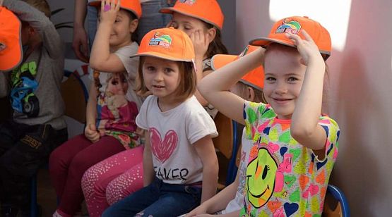 Grafika #23: Otwieranie prezentów 