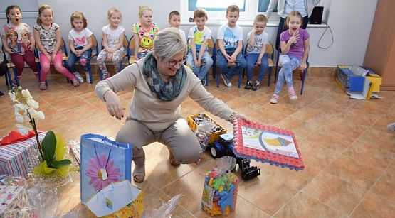 Grafika #6: Otwieranie prezentów 