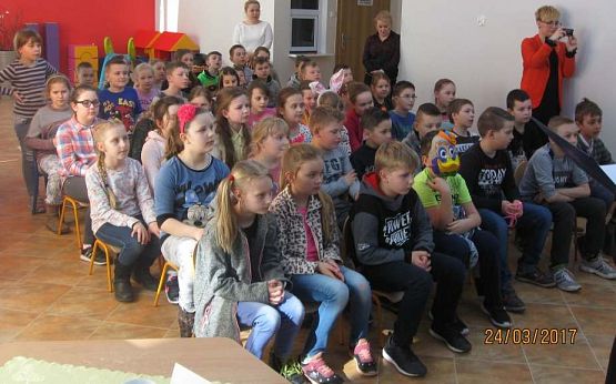 Grafika #6: Kolorowe rybki-wyniki konkursu