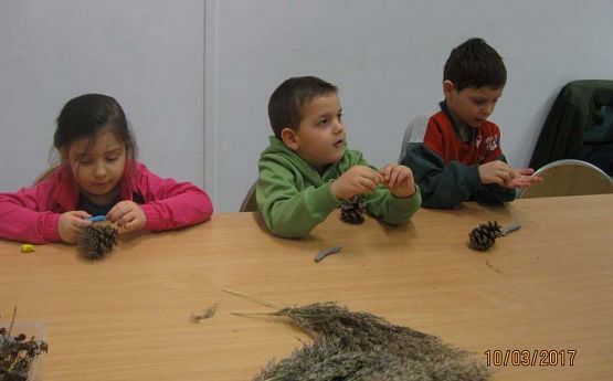 Grafika #5: Ptaki jak ludzie, ludzie jak ptaki-zajęcia edukacyjne