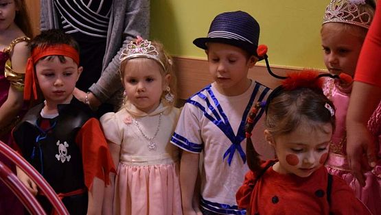 Grafika #99: Bal karnawałowy w przedszkolu