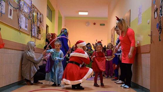 Grafika #101: Bal karnawałowy w przedszkolu