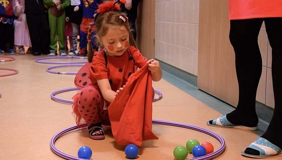 Grafika #102: Bal karnawałowy w przedszkolu