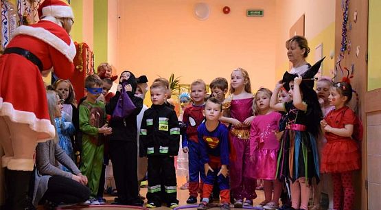 Grafika #108: Bal karnawałowy w przedszkolu