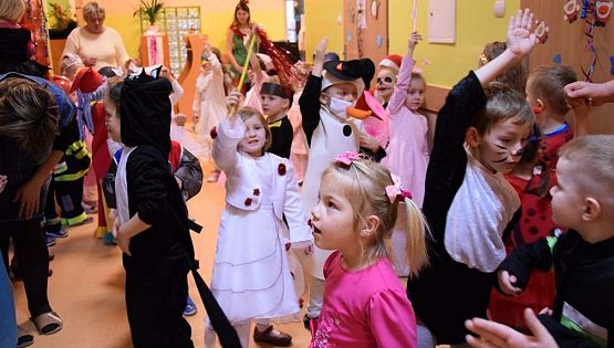 Grafika #122: Bal karnawałowy w przedszkolu