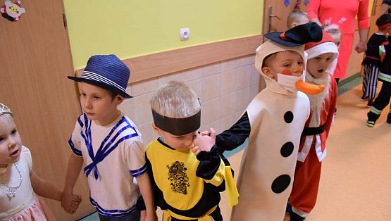 Grafika #27: Bal karnawałowy w przedszkolu