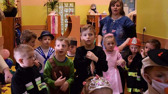 Grafika #35: Bal karnawałowy w przedszkolu