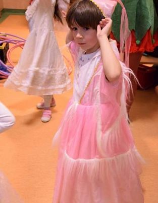 Grafika #6: Bal karnawałowy w przedszkolu