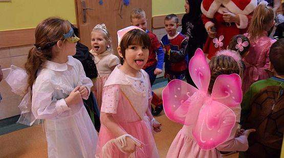 Grafika #71: Bal karnawałowy w przedszkolu