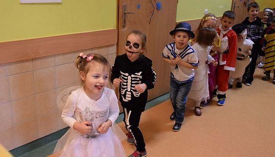 Grafika #73: Bal karnawałowy w przedszkolu