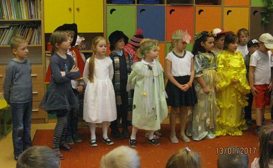 Grafika #10: Proszę Państwa o to rok-występ drugoklasistów