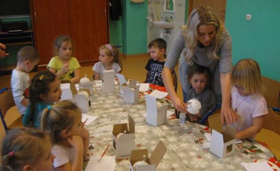 Grafika #13: Kreatywne warsztaty świąteczne