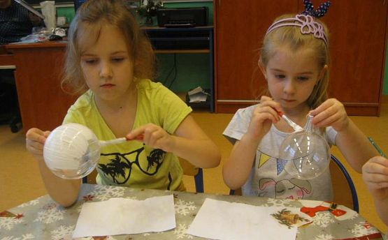 Grafika #6: Kreatywne warsztaty świąteczne