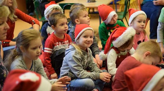 Grafika #2: Mikołajki 06.12.2016 r.