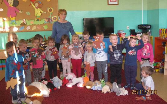 Grafika #9: Dzień Pluszowego Misia 25.11.2016r.
