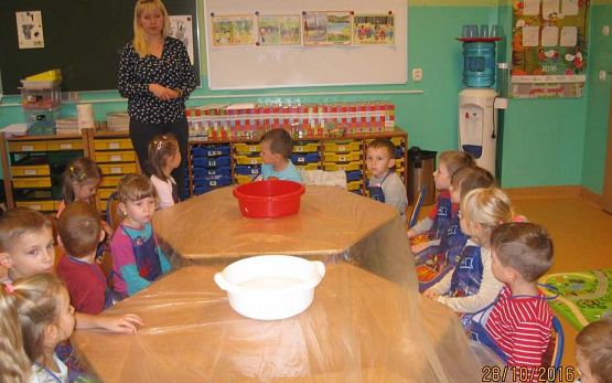 Grafika #1: Zajęcia o czystym powietrzu (28.10.2016r.)