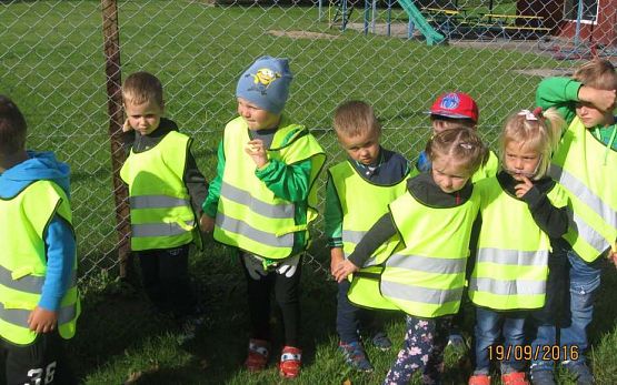 Grafika #7: Spotkanie z policjantem 19.09.2016r.