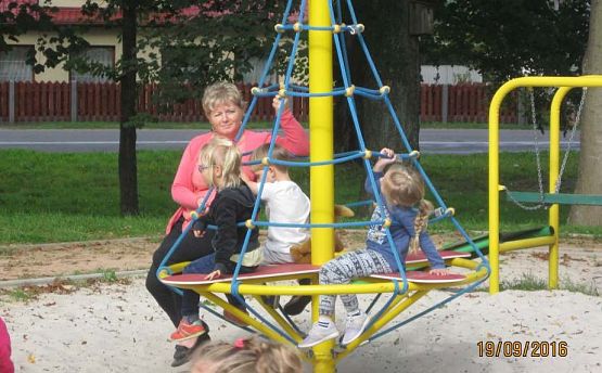 Grafika #26: Miło płynie nam tu czas.20.09.2016