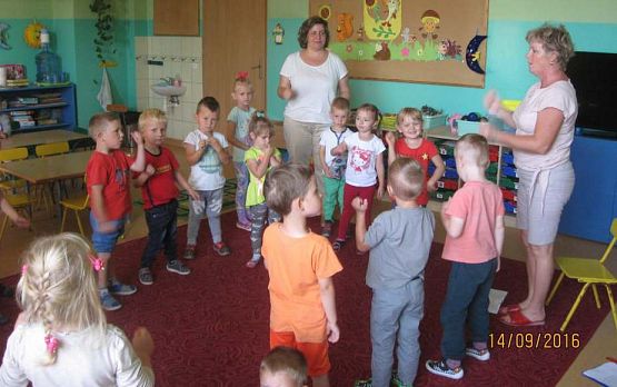 Grafika #3: Miło płynie nam tu czas.20.09.2016