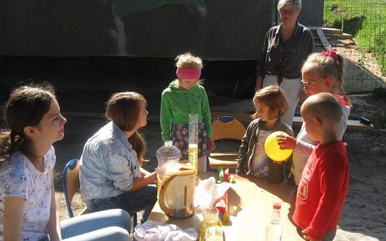 Grafika #19: Zajęcia z Klubem Odkrywców 20.06.2016r.