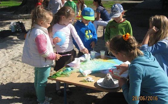 Grafika #21: Zajęcia z Klubem Odkrywców 20.06.2016r.