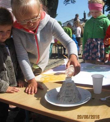 Grafika #28: Zajęcia z Klubem Odkrywców 20.06.2016r.