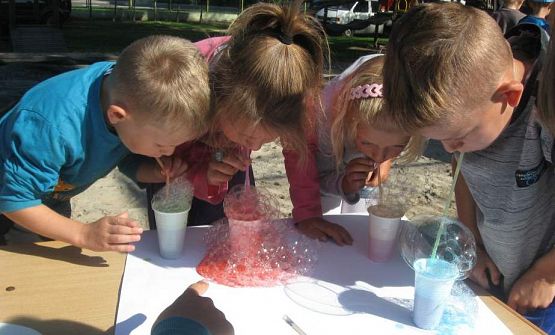 Grafika #7: Zajęcia z Klubem Odkrywców 20.06.2016r.