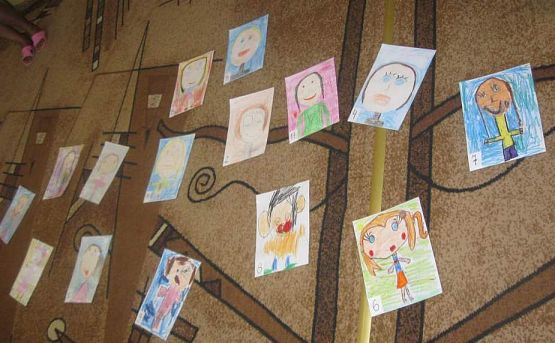 Grafika #24: Dzień Mamy i Taty -gr. Starszaki 25.05.2016r.