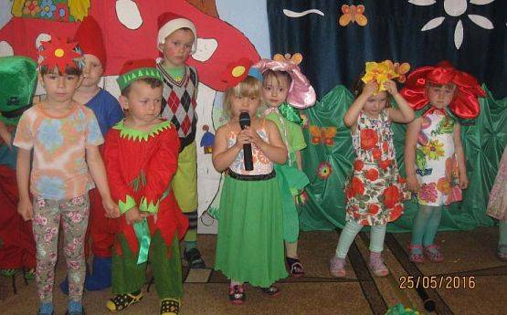 Grafika #11: Dzień Mamy i Taty -gr. Maluszki 25.05.2016r.