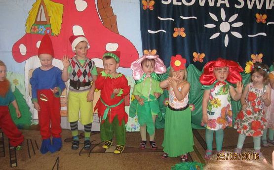 Grafika #18: Dzień Mamy i Taty -gr. Maluszki 25.05.2016r.