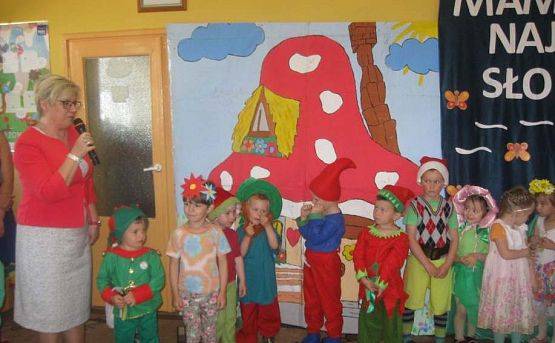 Grafika #1: Dzień Mamy i Taty -gr. Maluszki 25.05.2016r.