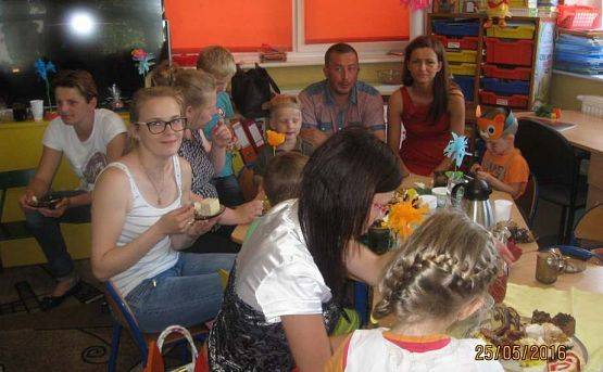 Grafika #33: Dzień Mamy i Taty -gr. Maluszki 25.05.2016r.