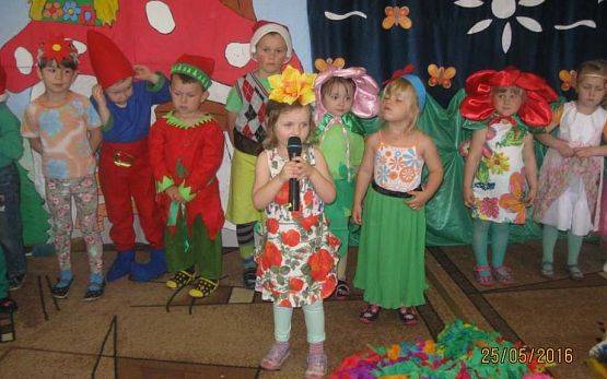 Grafika #6: Dzień Mamy i Taty -gr. Maluszki 25.05.2016r.