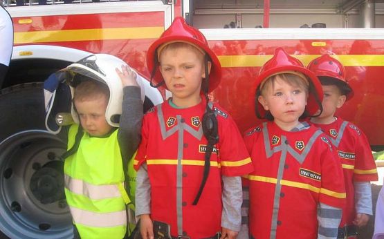 Grafika #13: Ćwiczenia ze strażakami z OSP WICKO 05.05.2016