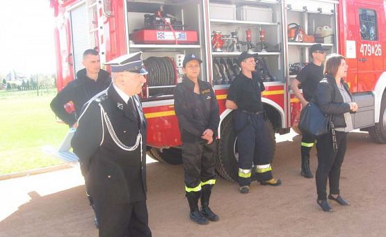 Grafika #2: Ćwiczenia ze strażakami z OSP WICKO 05.05.2016