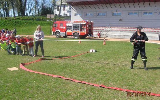Grafika #31: Ćwiczenia ze strażakami z OSP WICKO 05.05.2016