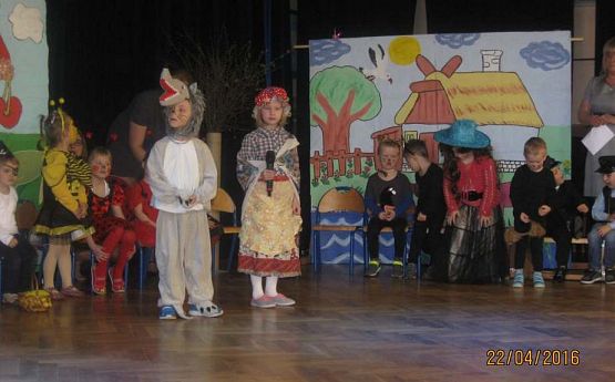 Grafika #19: Przedstawienie Witajcie w naszej bajce 22.04.2016r.