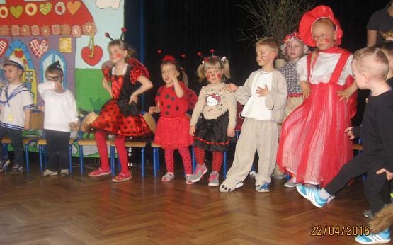 Grafika #29: Przedstawienie Witajcie w naszej bajce 22.04.2016r.