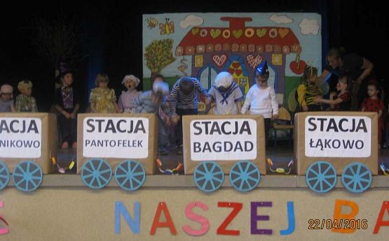 Grafika #38: Przedstawienie Witajcie w naszej bajce 22.04.2016r.