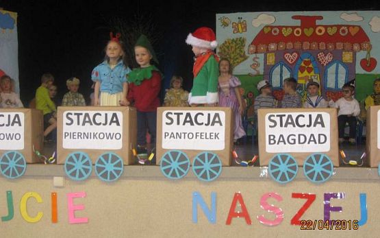 Grafika #39: Przedstawienie Witajcie w naszej bajce 22.04.2016r.