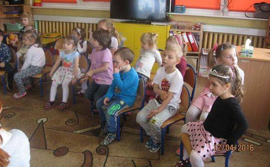 Grafika #10: Przedszkolny Recytatorski Konkurs Logopedyczny Schodki i szczebelki językowe 12.04.2016r.