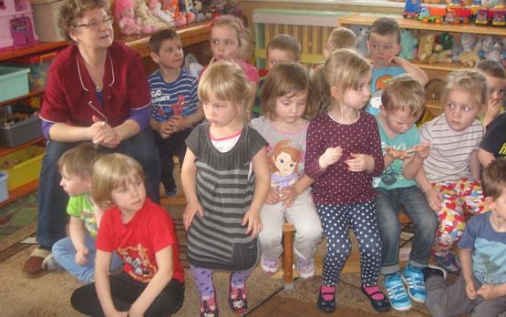 Grafika #19: Przedszkolny Recytatorski Konkurs Logopedyczny Schodki i szczebelki językowe 12.04.2016r.