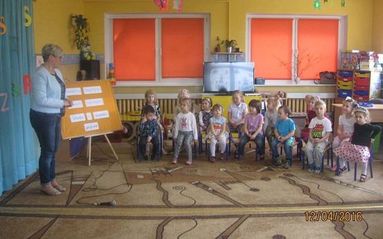 Grafika #3: Przedszkolny Recytatorski Konkurs Logopedyczny Schodki i szczebelki językowe 12.04.2016r.