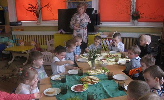 Grafika #4: Śniadanie Wielkanocne 23.03.2016r.