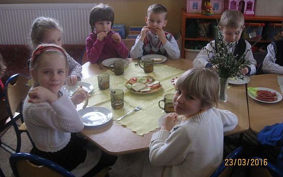 Grafika #7: Śniadanie Wielkanocne 23.03.2016r.