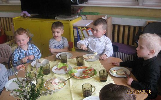 Grafika #8: Śniadanie Wielkanocne 23.03.2016r.