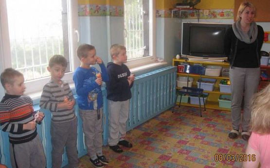 Grafika #0: Dzień Kobiet 08.03.2016r.